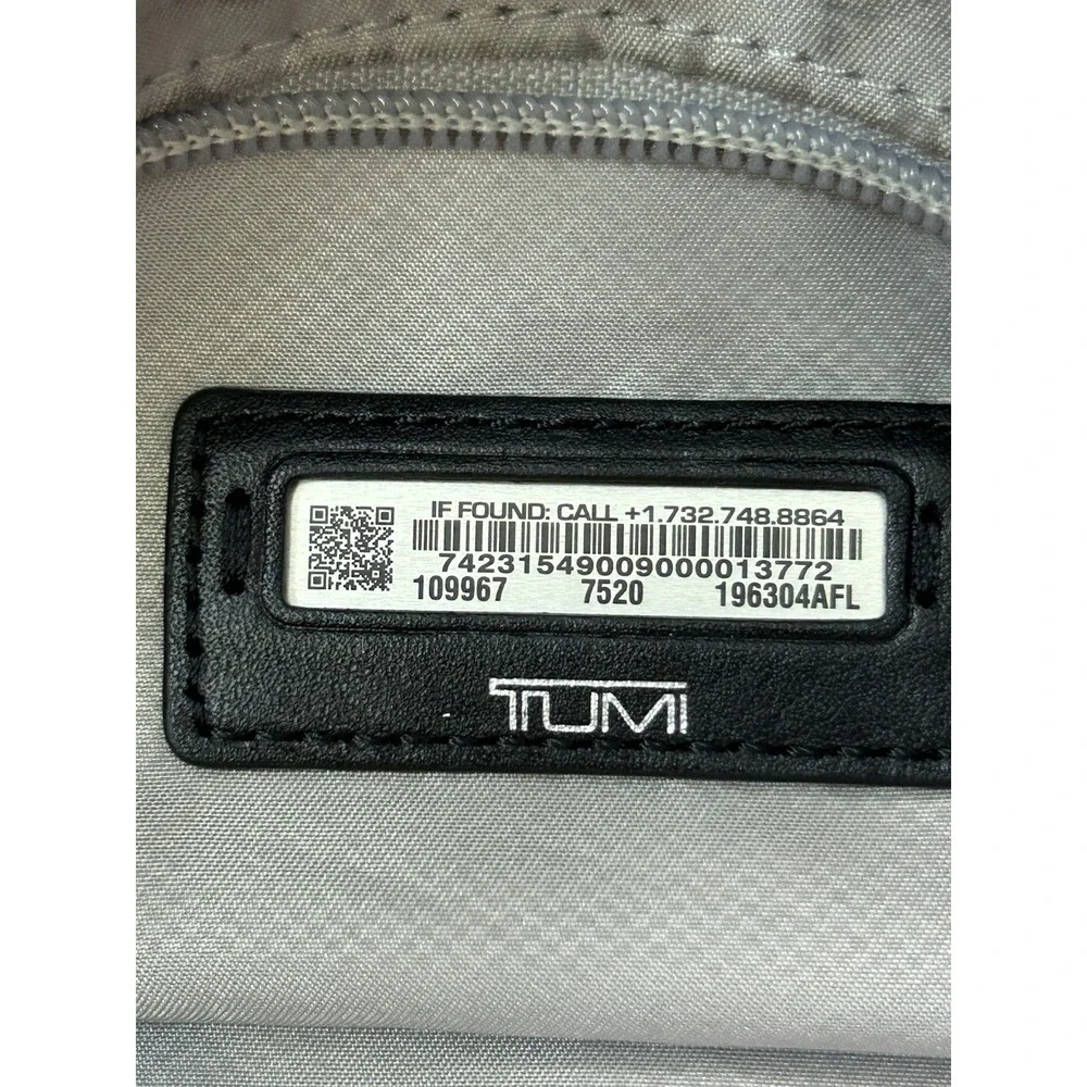 Womens Tumi Voyageur Canton crossbody African Floral Magnetic And Zip Closure